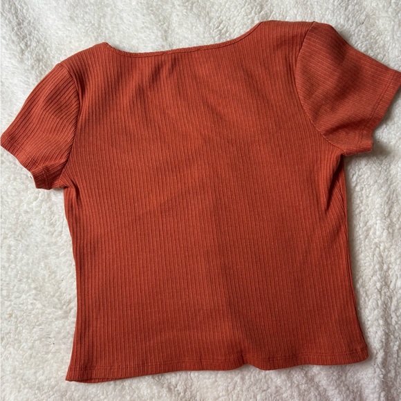 Forever 21 Rust Orange Ribbed Button-Front Square Neck Tee - Picture 2 of 2